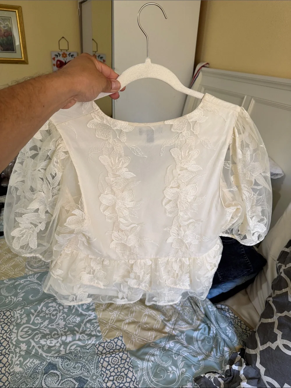 Express Cream Lace Ruffle V-Neck Blouse, USED - Picture 12 of 13